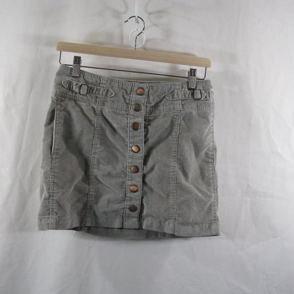 GAP Dresses & Skirts - Gap Corduroy Skirt - Size 2 - Gently Worn